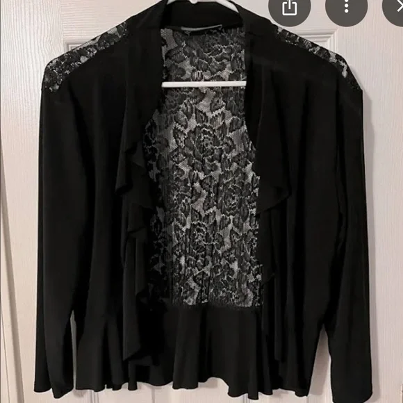 🌹Michelle Lynn Black Lace Cardigan, shrug top with lace & ruffle back detail 3X - Picture 11 of 11